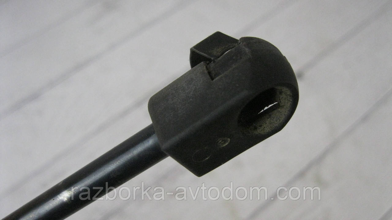 Амортизатор багажника Skoda Fabia (1999-2007) OE:6Y0827550A