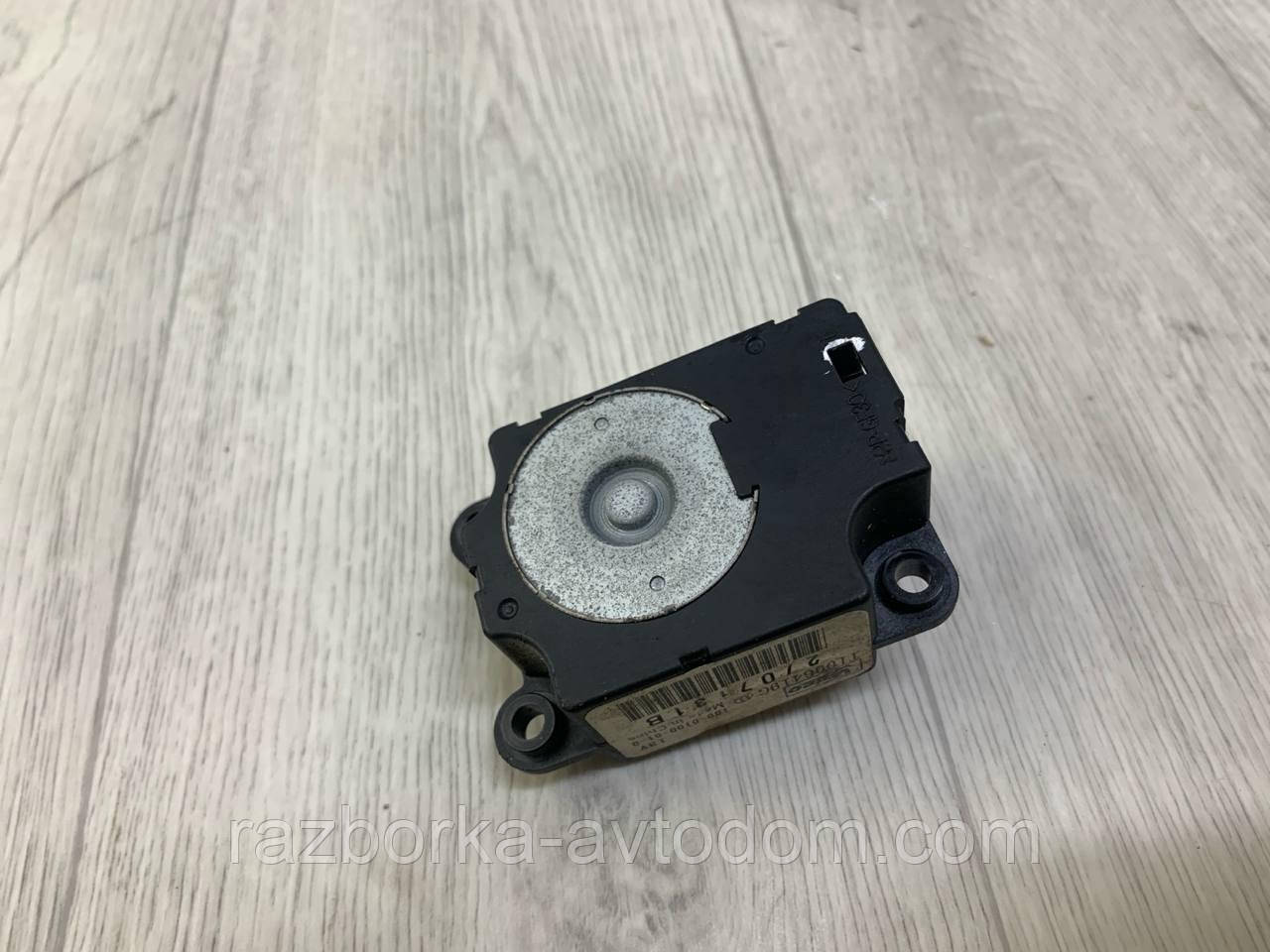 Кроковий двигун пічки Renault Scenic 3 (09-), Grand Scenic 3 OE:2707131B, t1006419g