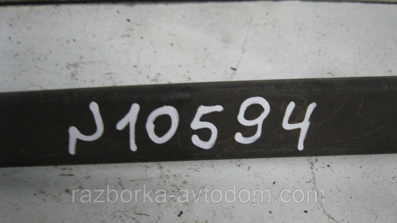 Склопідіймач передній правий (механічний) Audi 80 B2 (1978-1986) OE:813837400B