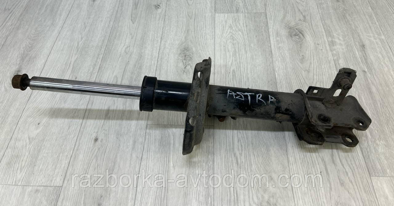 Амортизатор передній правий Opel Astra H, Zafira B OE:93179693