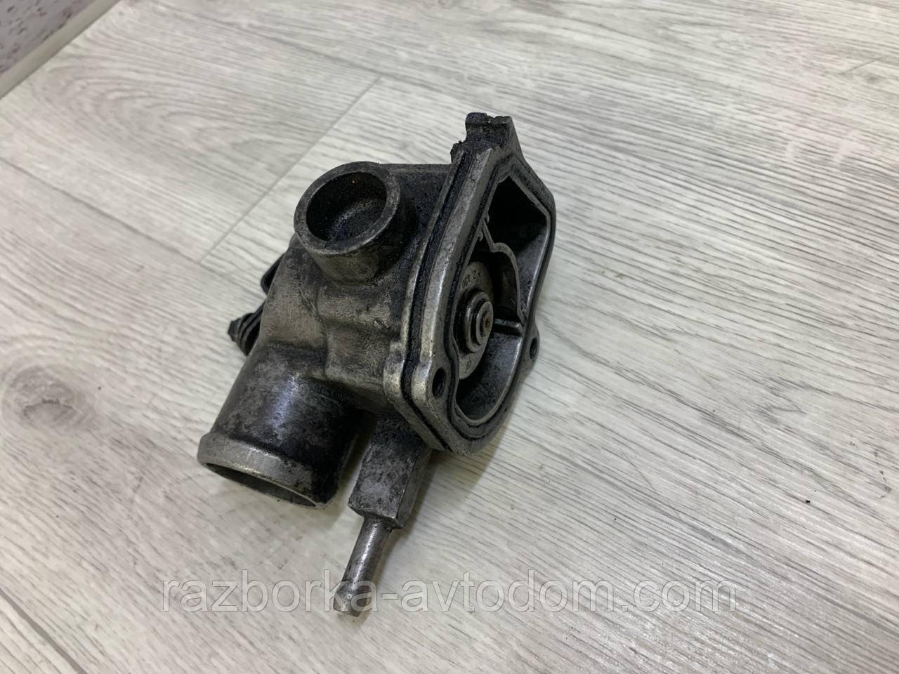 Корпус термостата 2,2CDI Mercedes Vito W638 (96-03) OE:A6112030575 фото 2