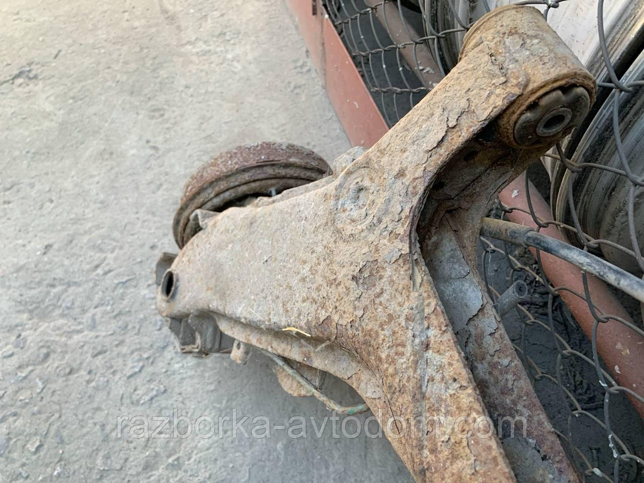 Балка задня (задній передіски) під Барабани Daewoo Lanos / Sens 96219577, 96387748, 96596627