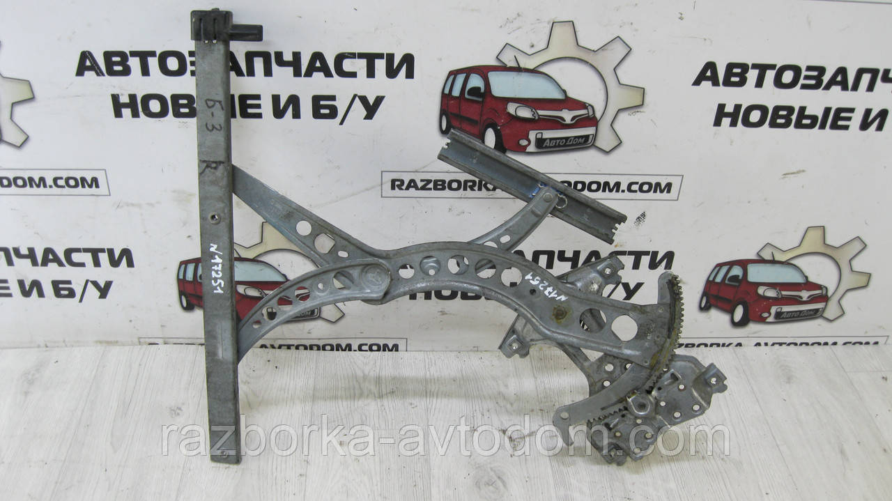 Склопідіймач передній правий VW Passat B3 (1988-1993) OE: 357837402