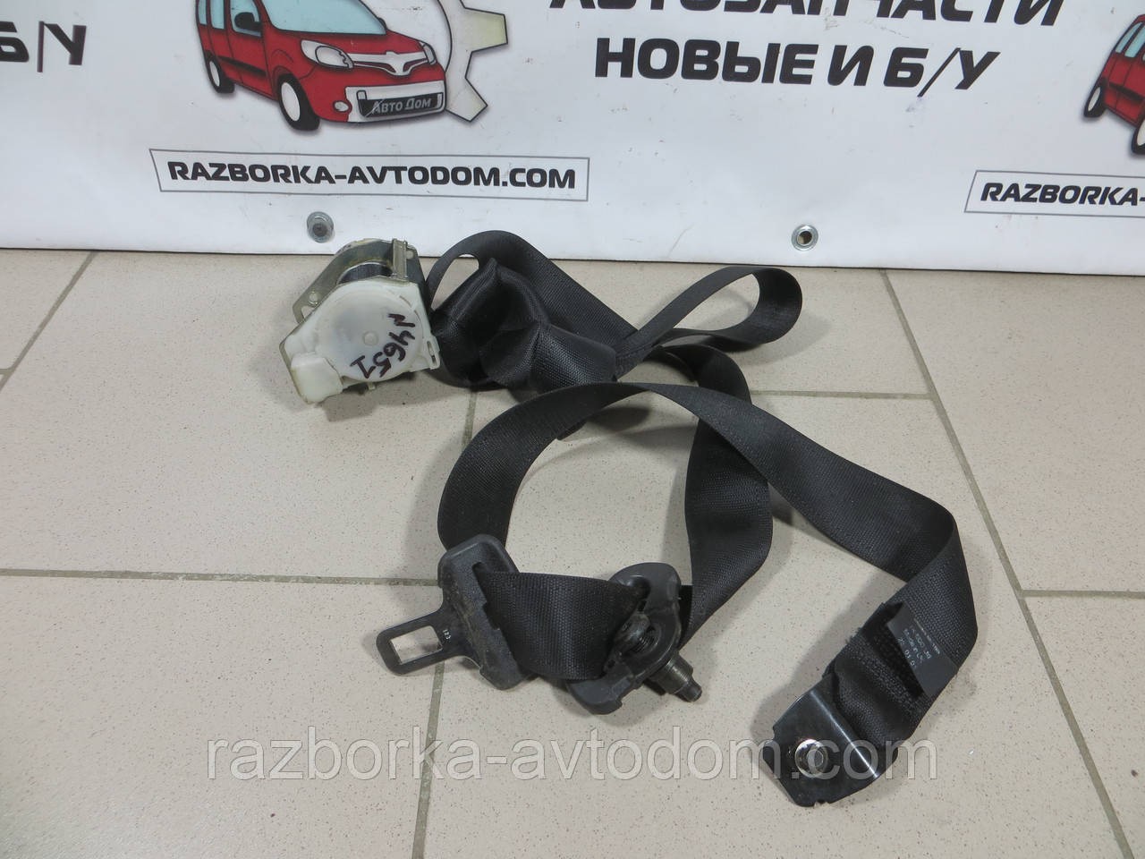 Ремінь безпеки задній правий Opel Zafira A 99-05 90580906