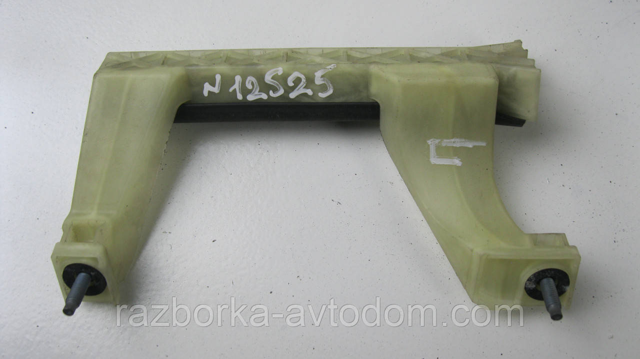 Напрямна скло передніх лівих дверей Citroen C4 Picasso (2006-2013) OE:9300Y4