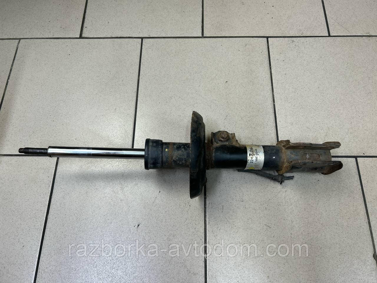 Амортизатор передній лівий Opel Corsa C, Combo C, Meriva A, Tigra OE:22110-442