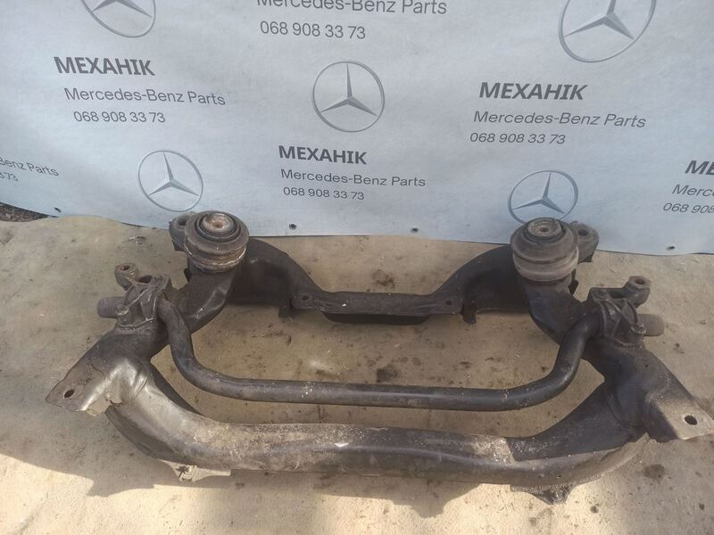 Підрамник передній Mercedes-Benz E-Class w211