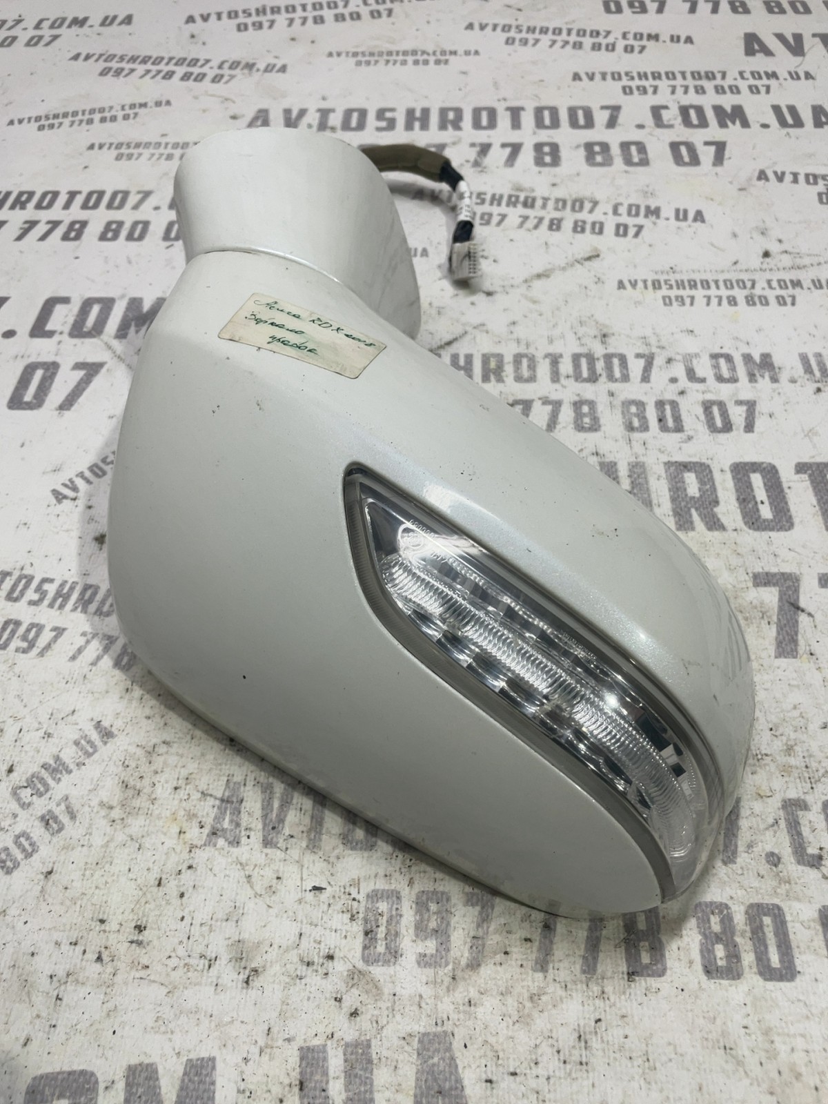 Дзеркало праве Acura RDX 2 (13-18) TL06NW21621