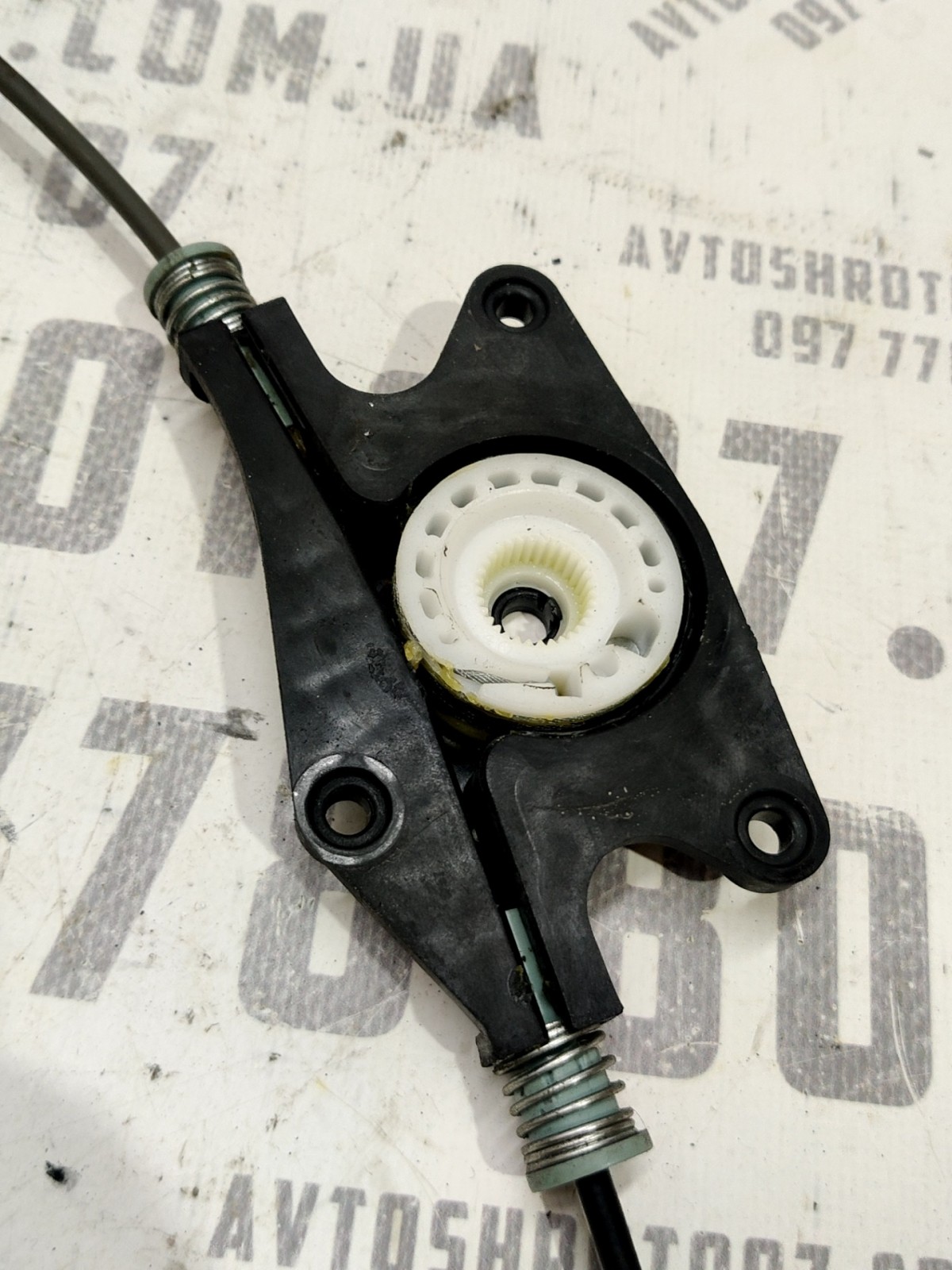 Склопідіймач передній лівий Hyundai Accent 3 (06-10) 1.5D