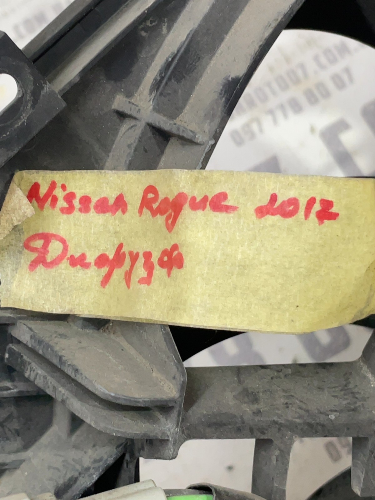 Вентилятор радіатора Nissan Rogue T32 (14-20) 4873TA0D