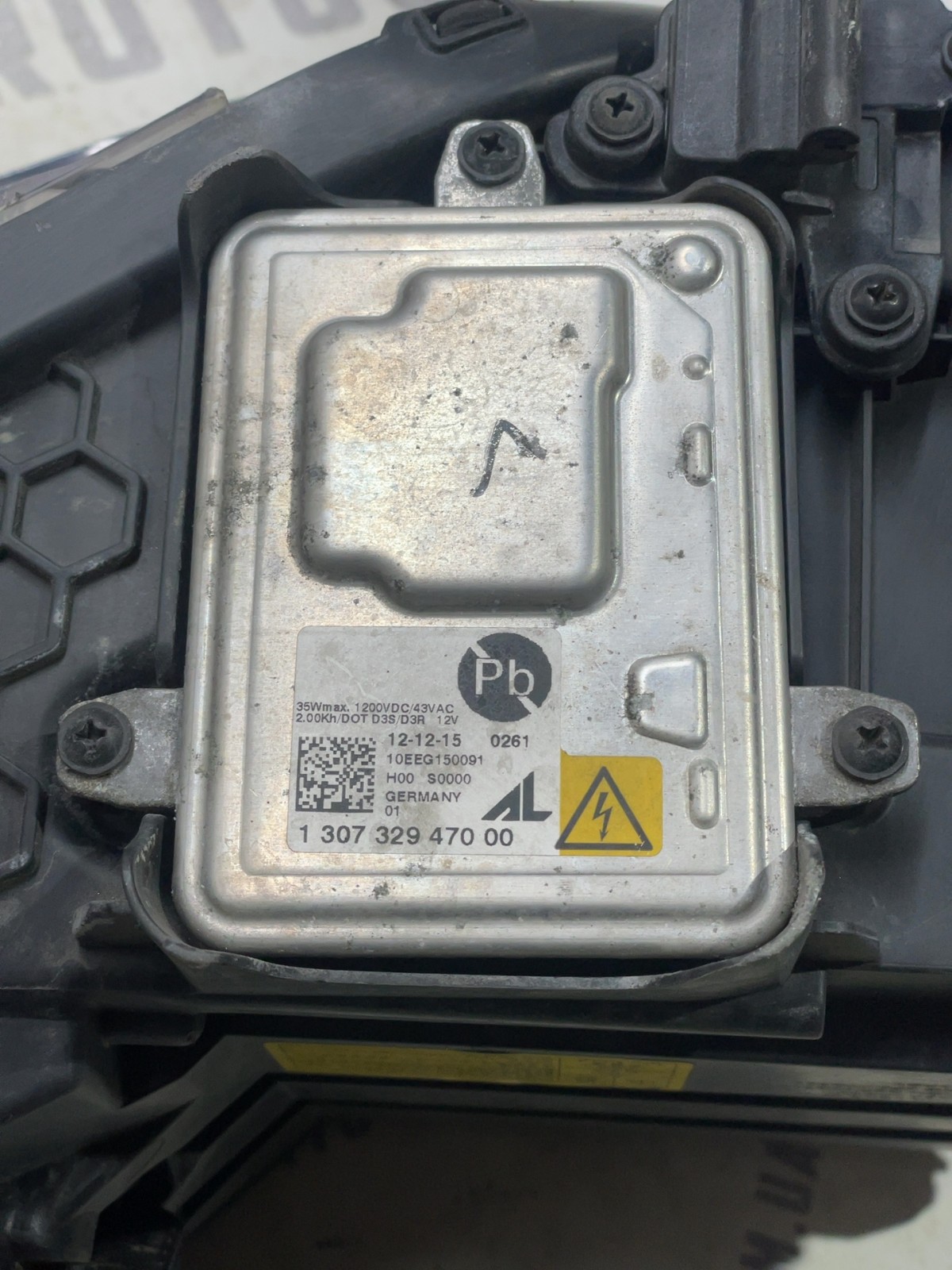Фара передня ліва Kia Sportage (15-21) 92101F1110