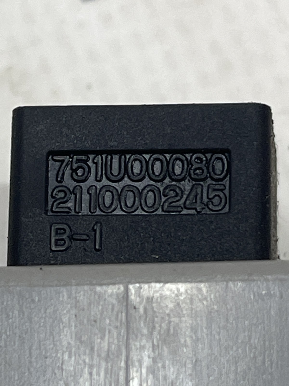 Кнопка коректора фар Hyundai Accent 3 05-10 1.5D 751U000080