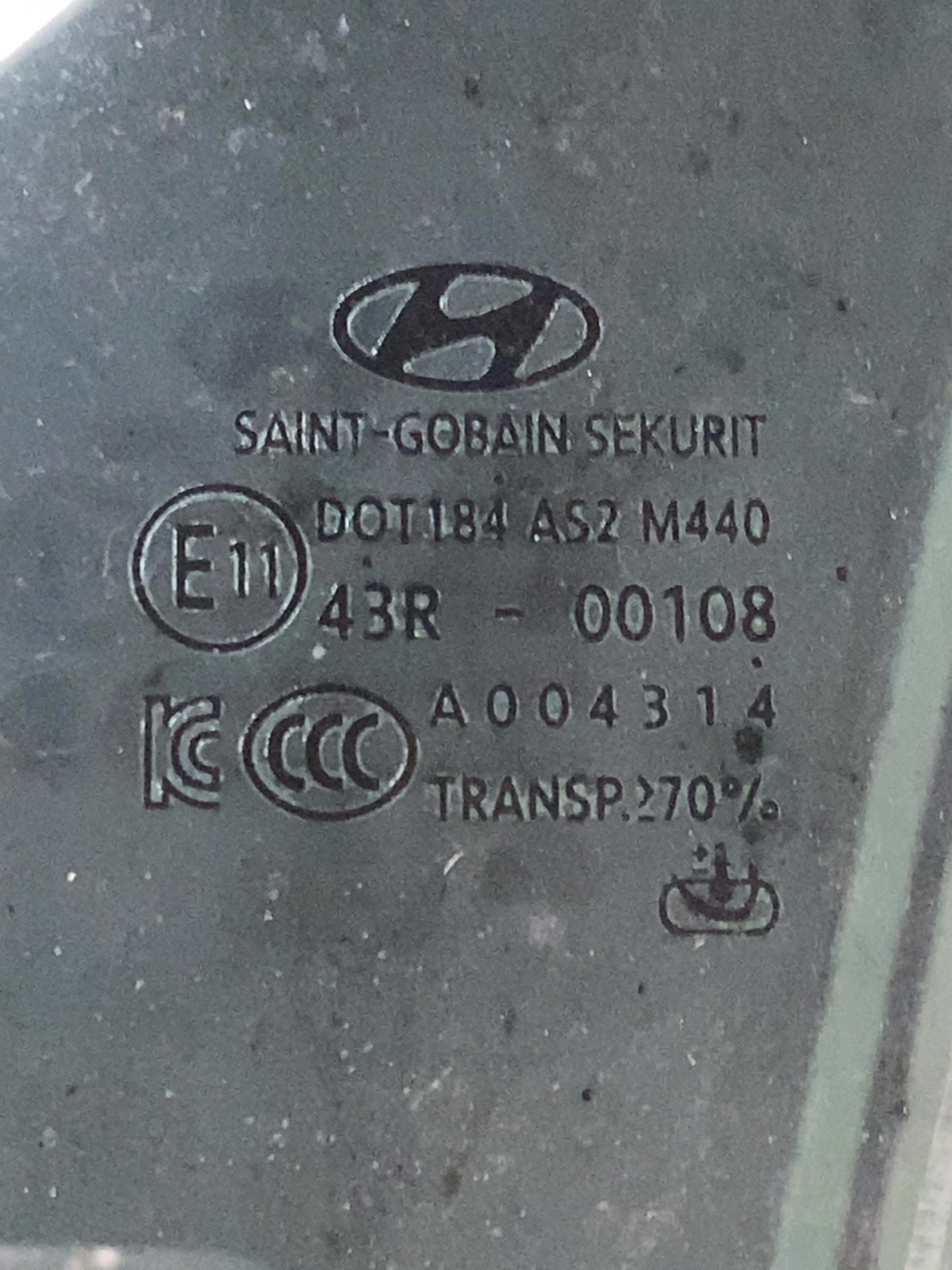 Скло дверей переднє ліве Hyundai Tucson 3 TL (15-20)