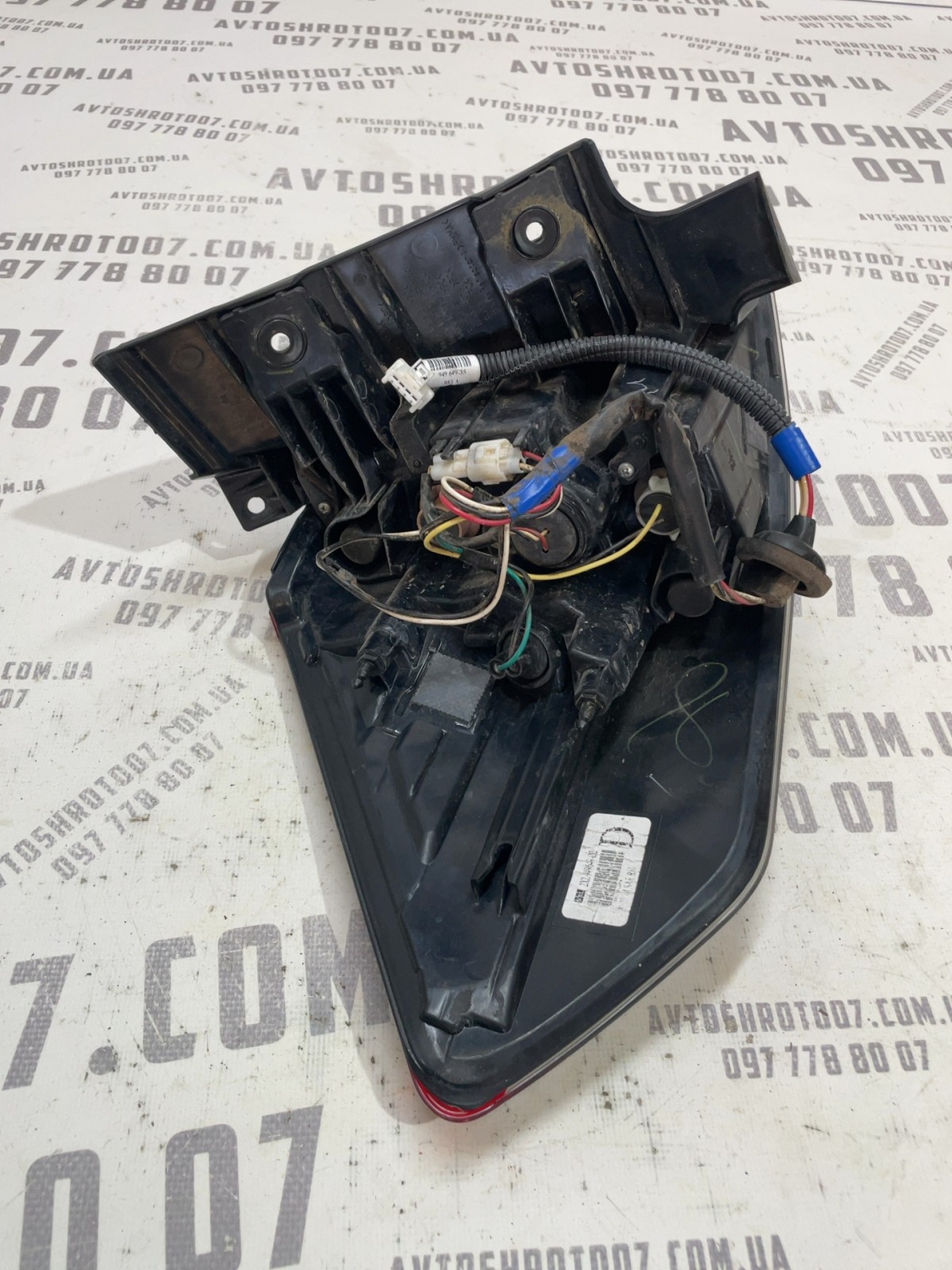 Ліхтар задній правий Nissan Rogue T32 (14-20) 949649