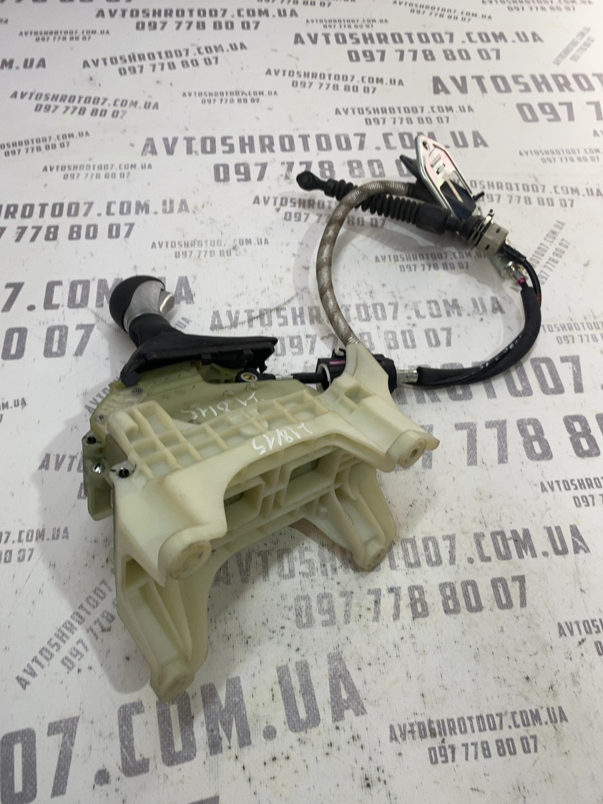 Селектор АКПП Hyundai Sonata 7 LF (14-19) 46700F2110