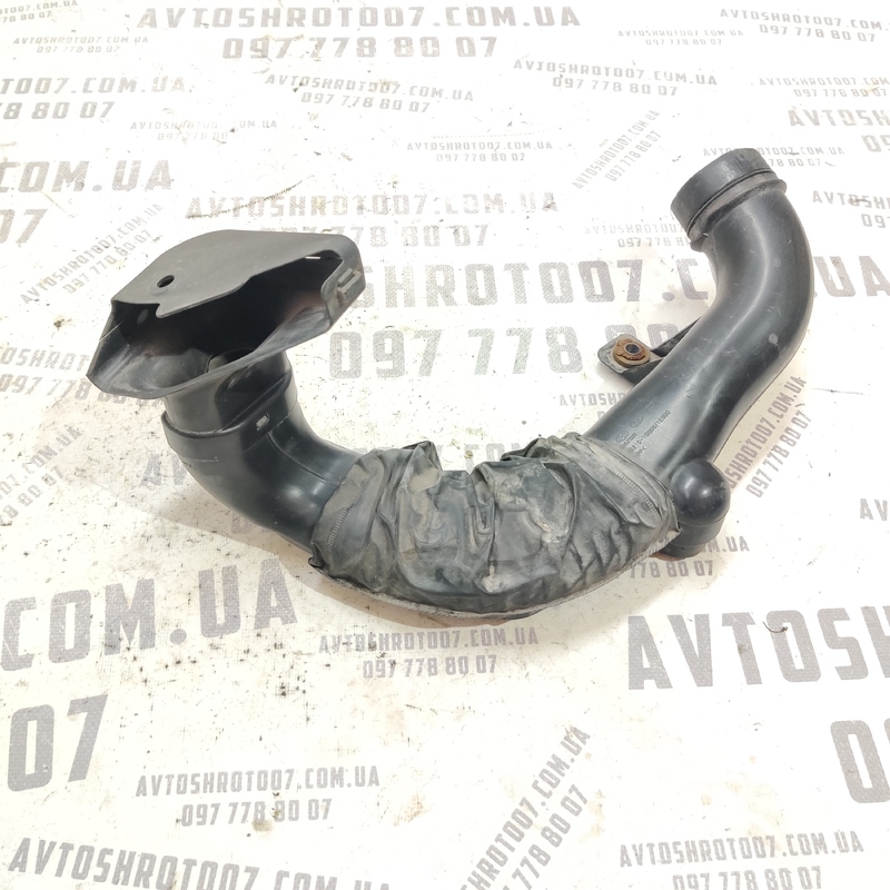 Патрубок повітряний Hyundai Accent 3 (06-10) 1.5 Дизель