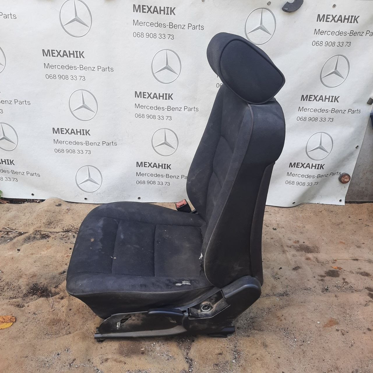 Сидіння передні Mercedes-Benz C-Class W202