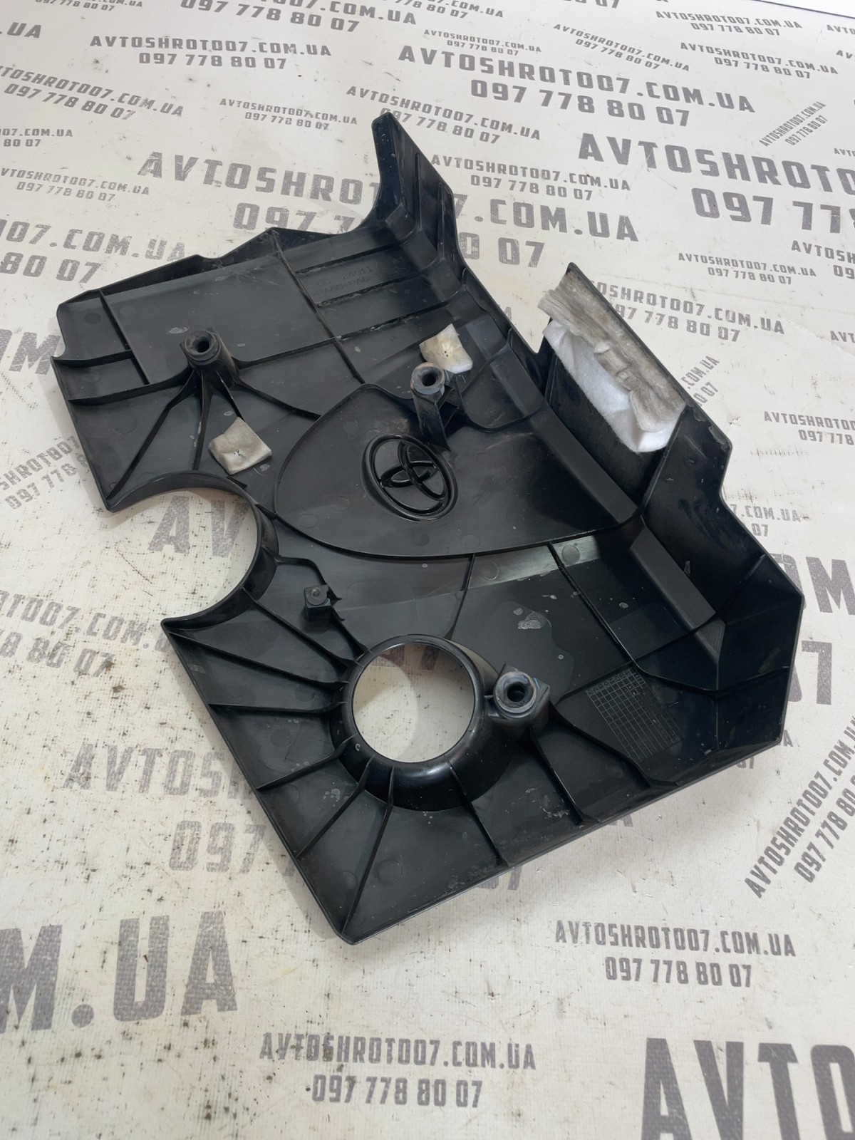 Кришка двигуна Toyota RAV4 5 (18-24) 1260124011