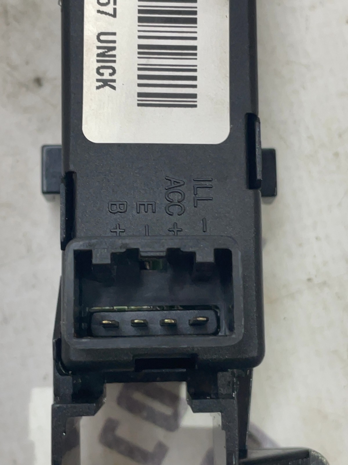 Годинник Hyundai Accent 3 06-10 1.5D OEM 200805130357