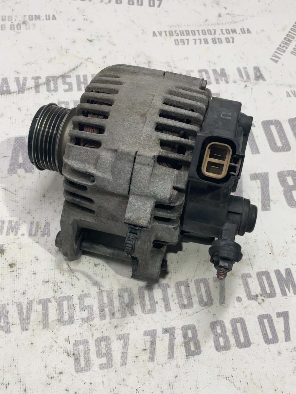 Генератор Hyundai Accent 3 (06-10) 1.5D 373002A110