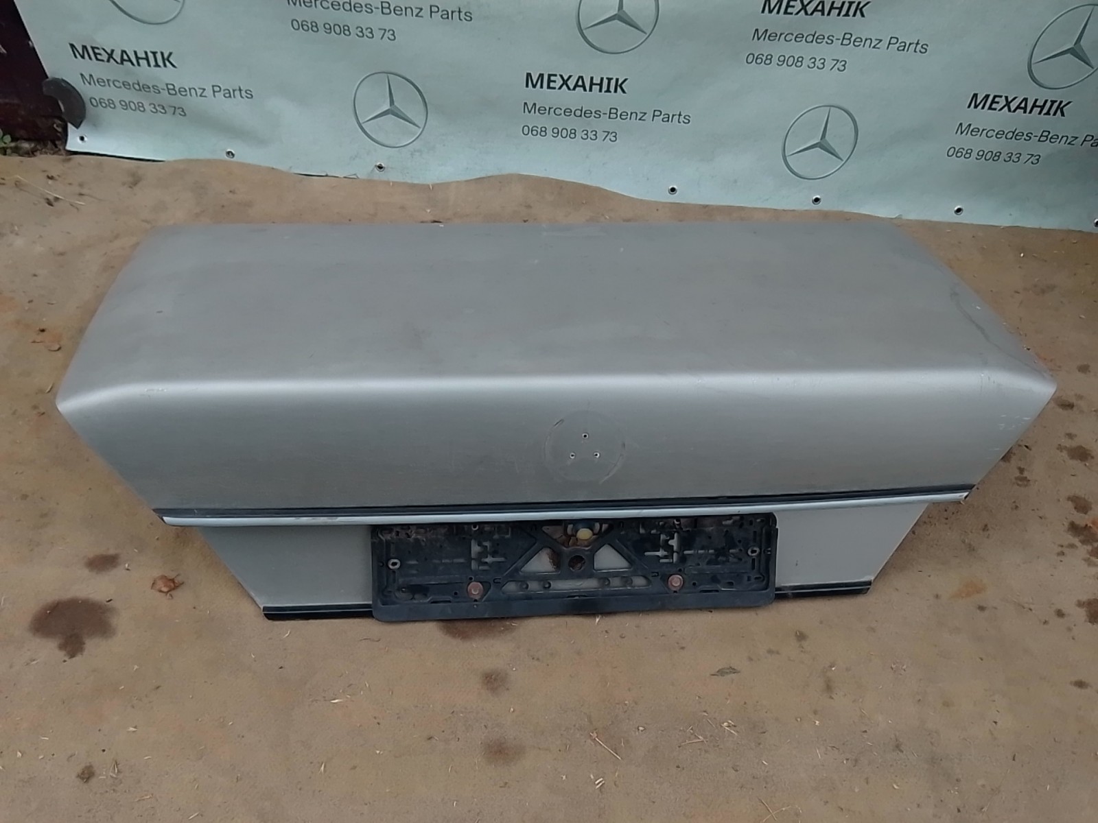 Кришка багажника Mercedes-Benz E-Class W124