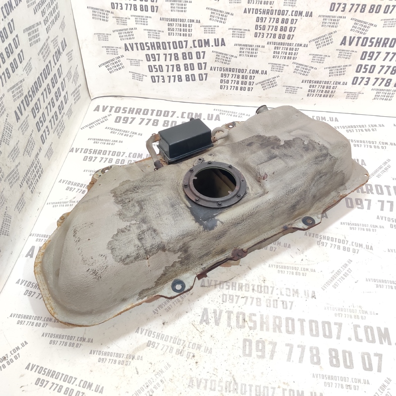 Бак паливний Hyundai Accent 3 (05-11) 1.5 Дизель G4FT
