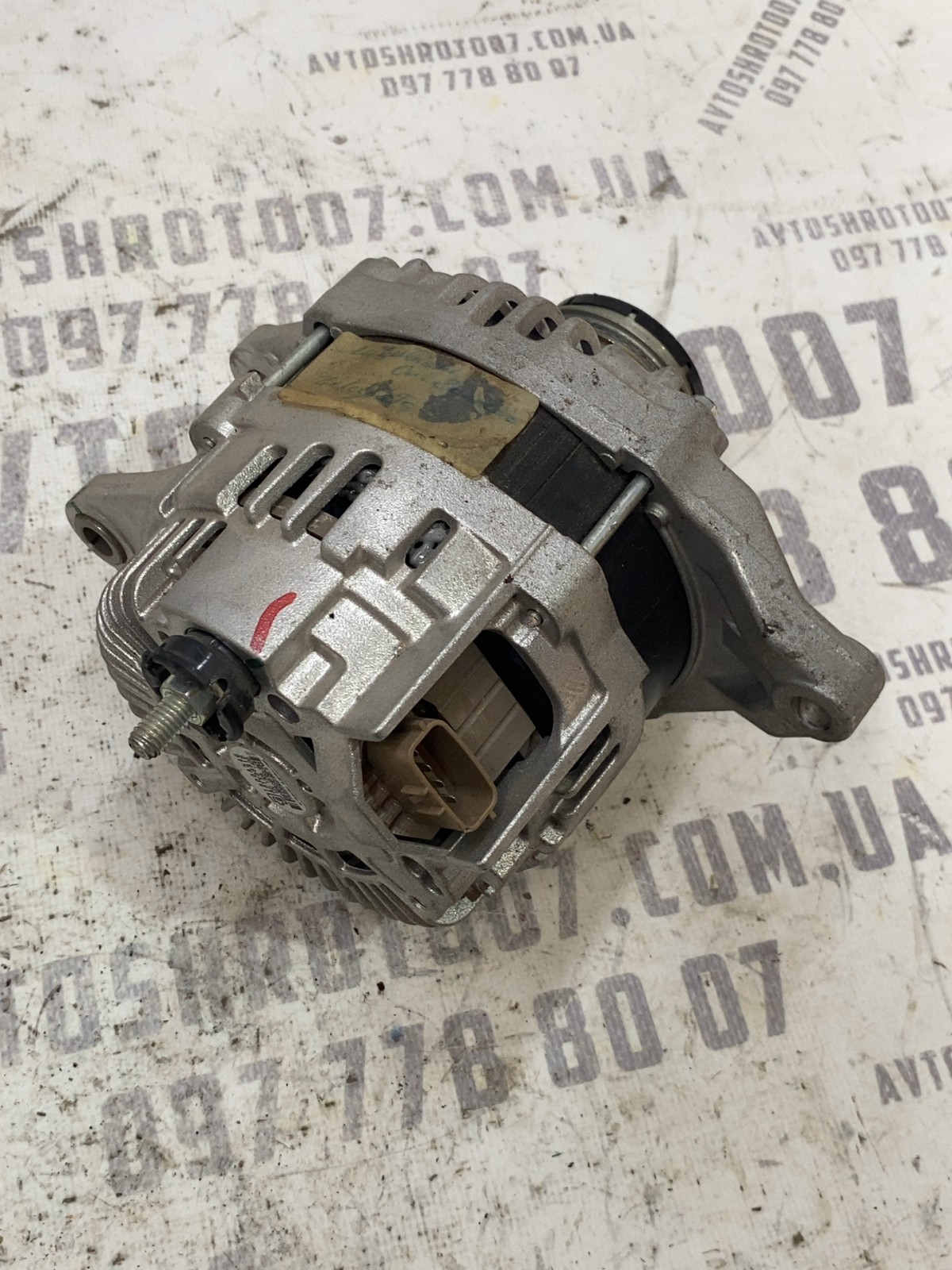 Генератор Mitsubishi Outlander 3 OEM 1800A546