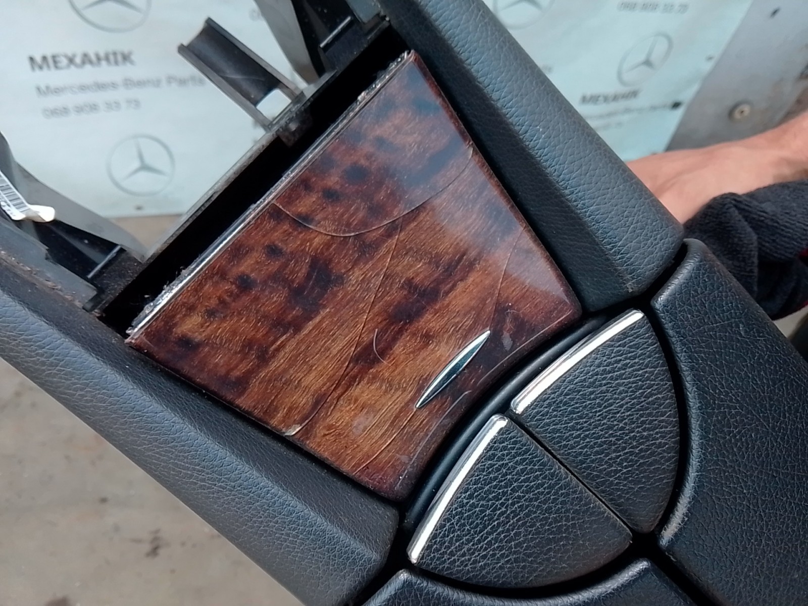 Підлокітник Mercedes-Benz E-Class w211 фото 2