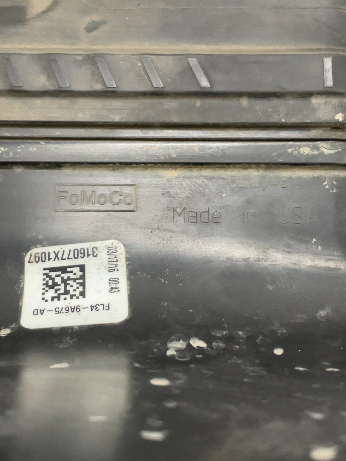 Воздуховод Ford F-150 13