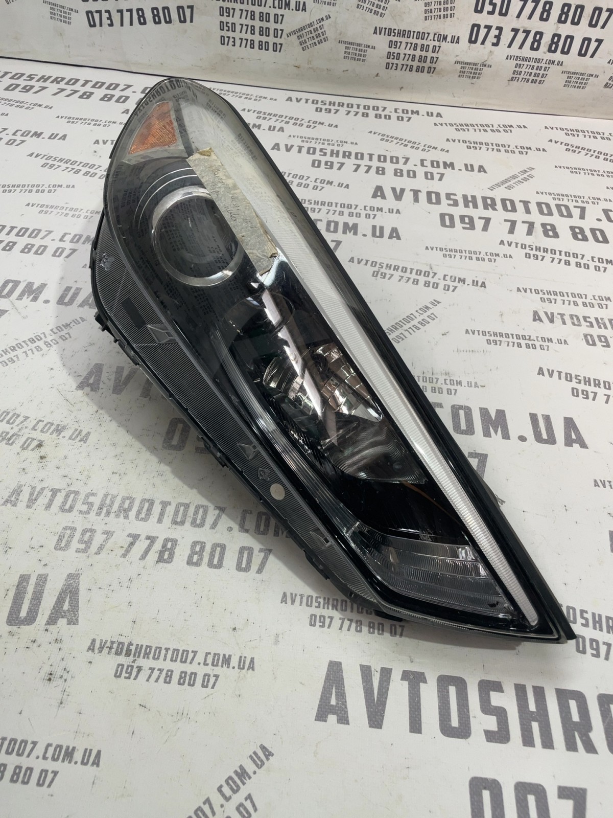 Фара права Hyundai Tucson 3 TL (15-20) 20150612648