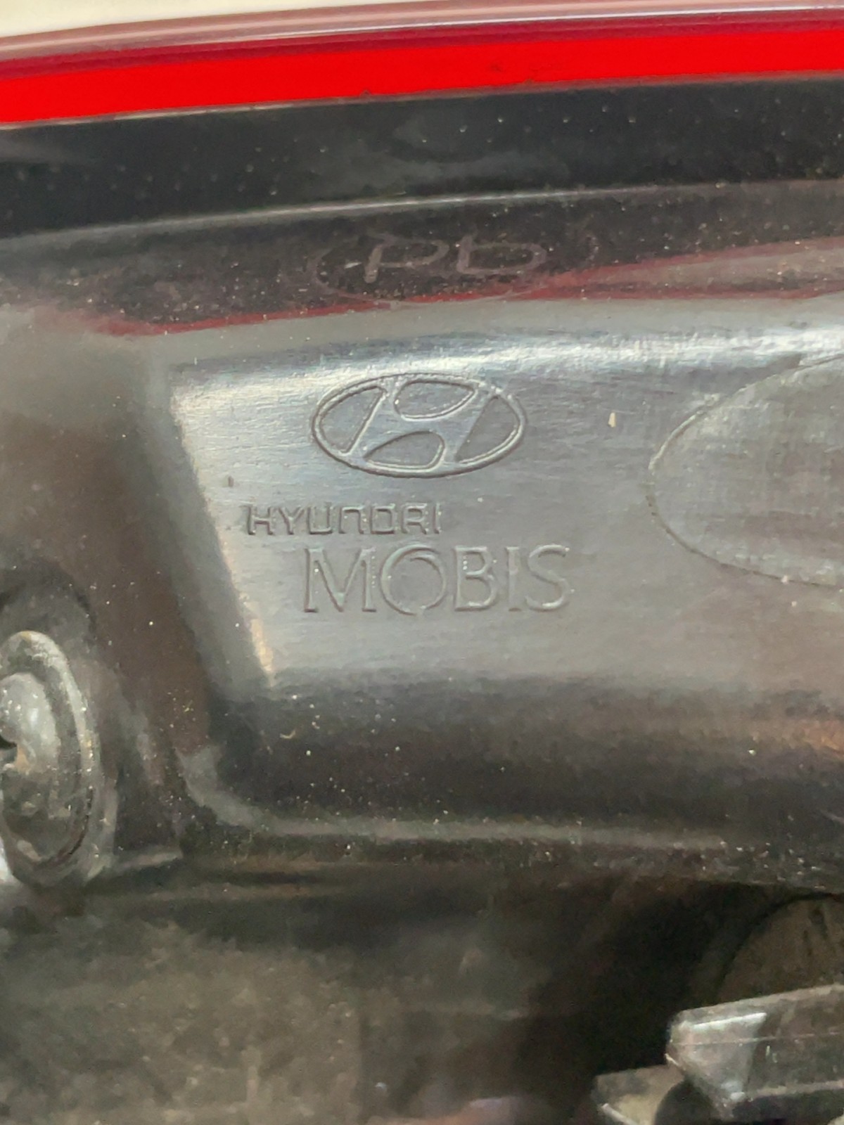 Ліхтар задній правий Hyundai Tucson TL (15-21) 92402D7600
