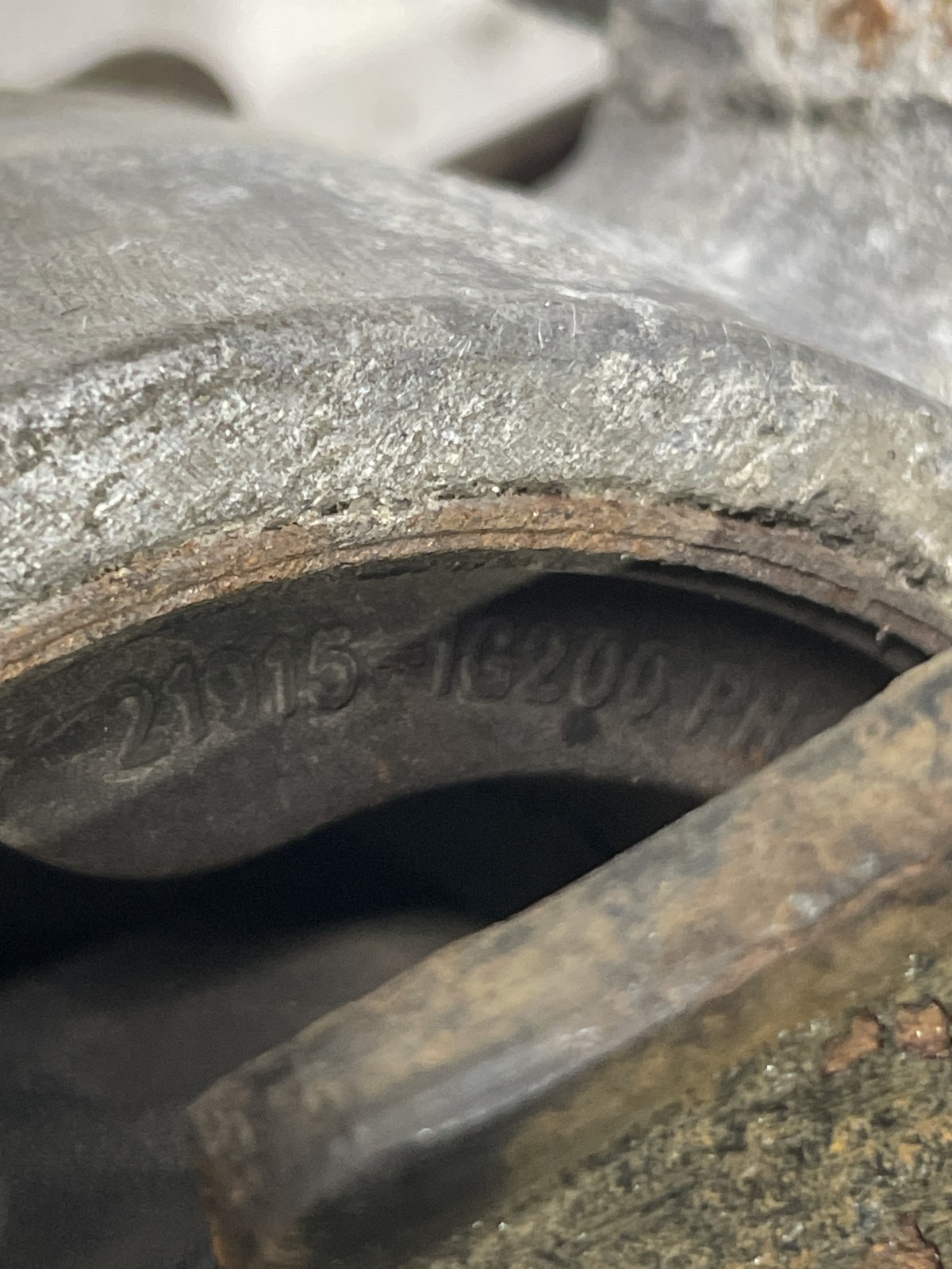 Подушка двигуна нижня Hyundai Accent 3 (05-11) 219151G200