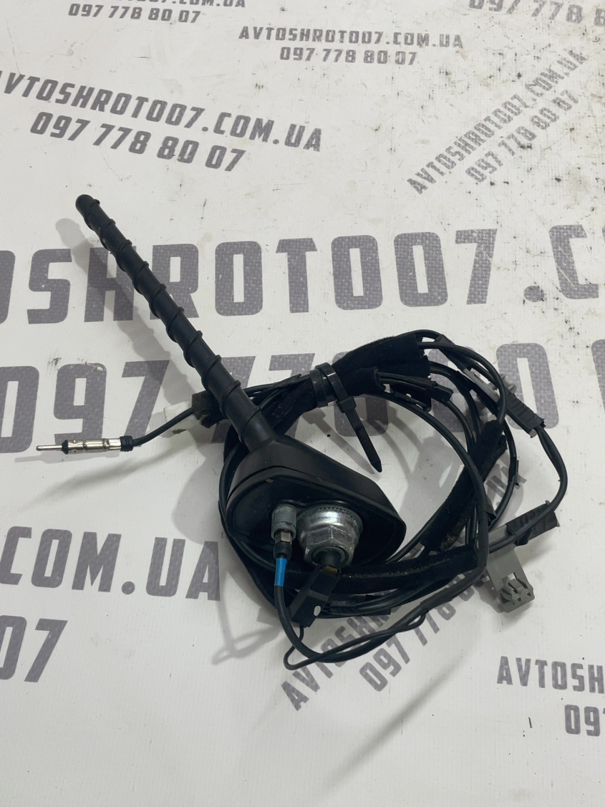 Антена Hyundai Accent 3