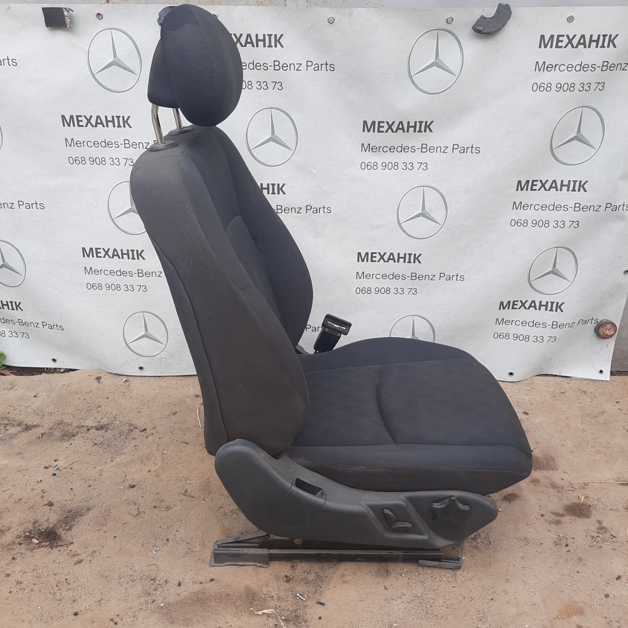 Сидіння передні Mercedes-Benz C-Class W203