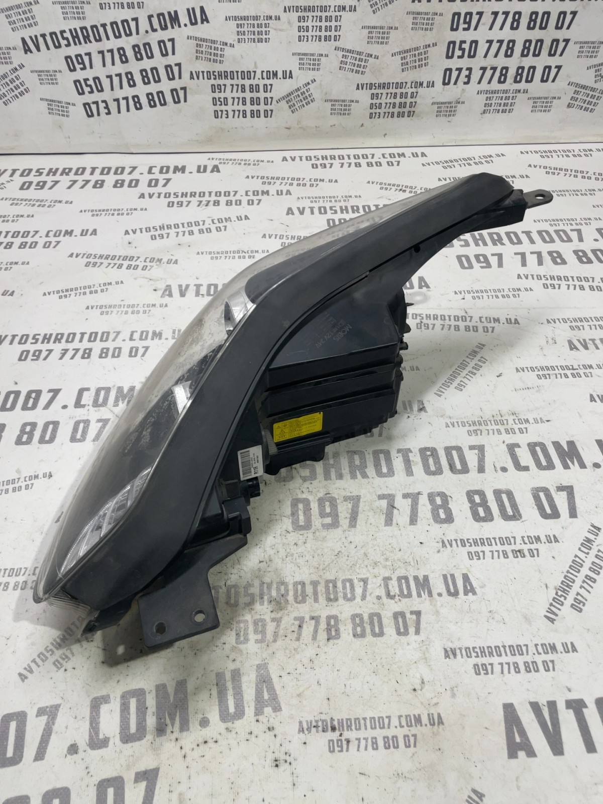 Фара права Kia Sportage (15-21) 92102F1110
