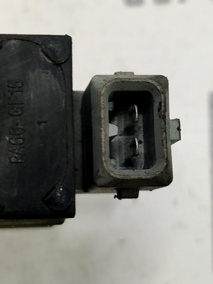 Клапан електромагнітний Hyundai Accent 3 (06-10) 351202A400