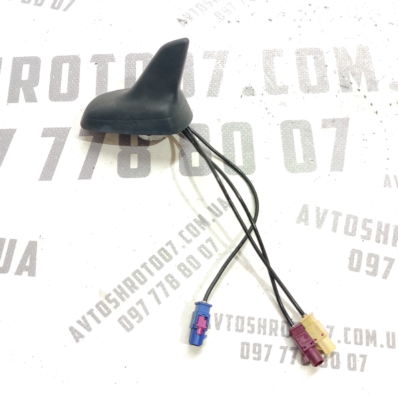 Антена Audi A4 B8 (07-15) 2.0 Дизель
