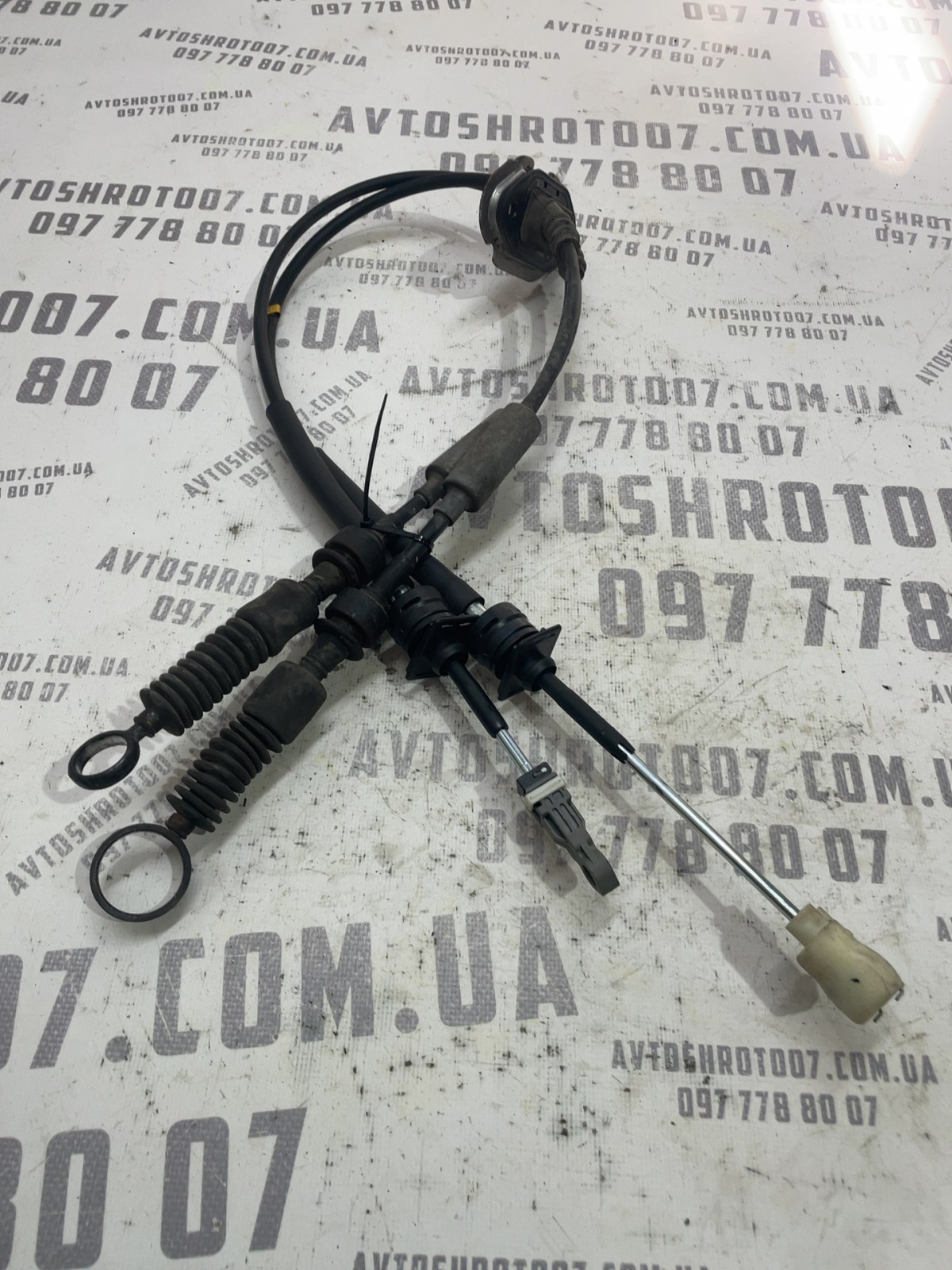 Троси куліси МКПП Hyundai Accent 3 (05-10) 1.5D 437941G000