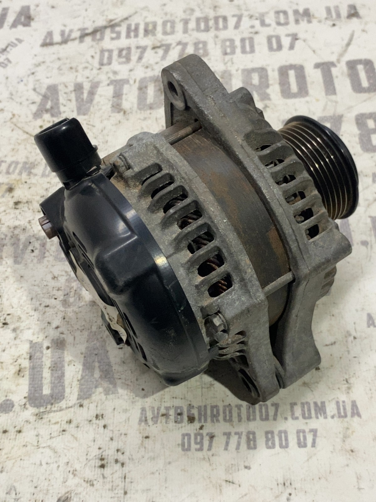 Генератор Acura RDX 2 (12-18) TN1042101890 фото 2