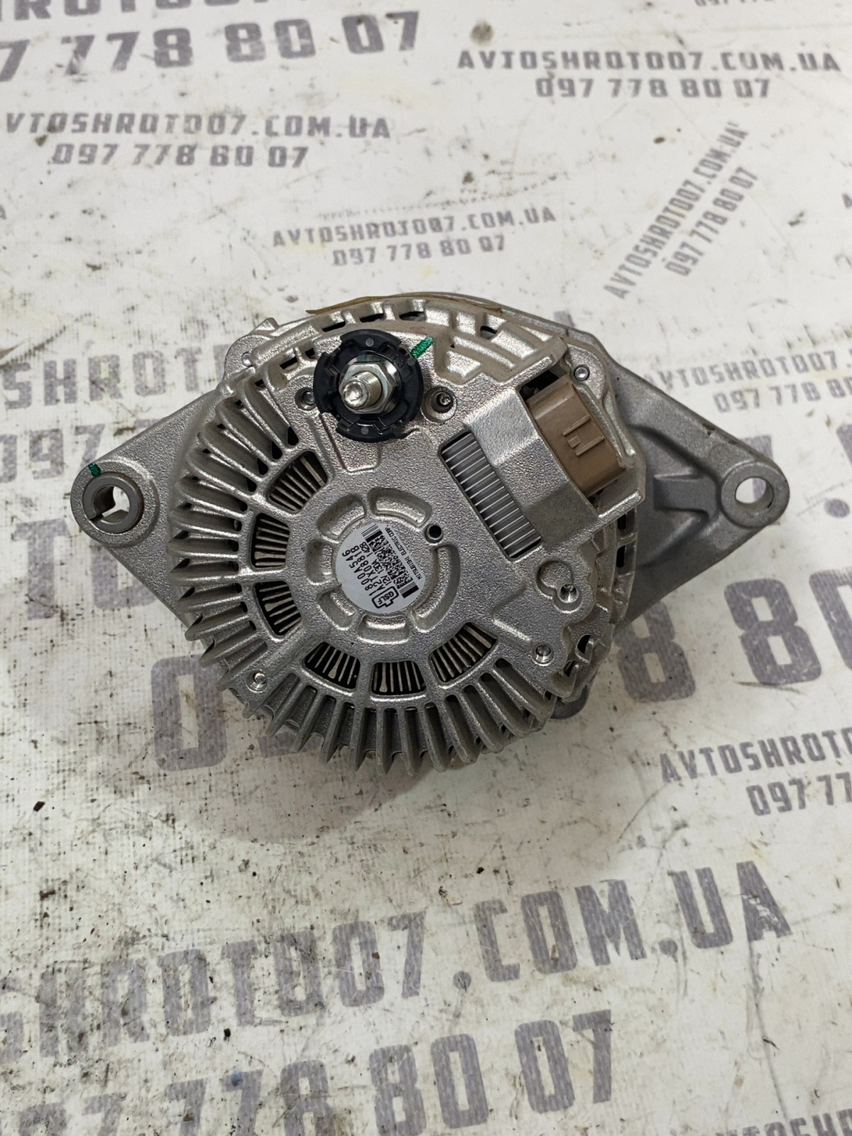 Генератор Mitsubishi Outlander 3 OEM 1800A546