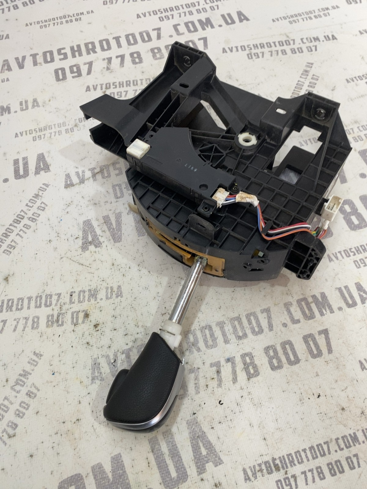Куліса перемикання передач Nissan Rogue T32 OEM 349016FL1B