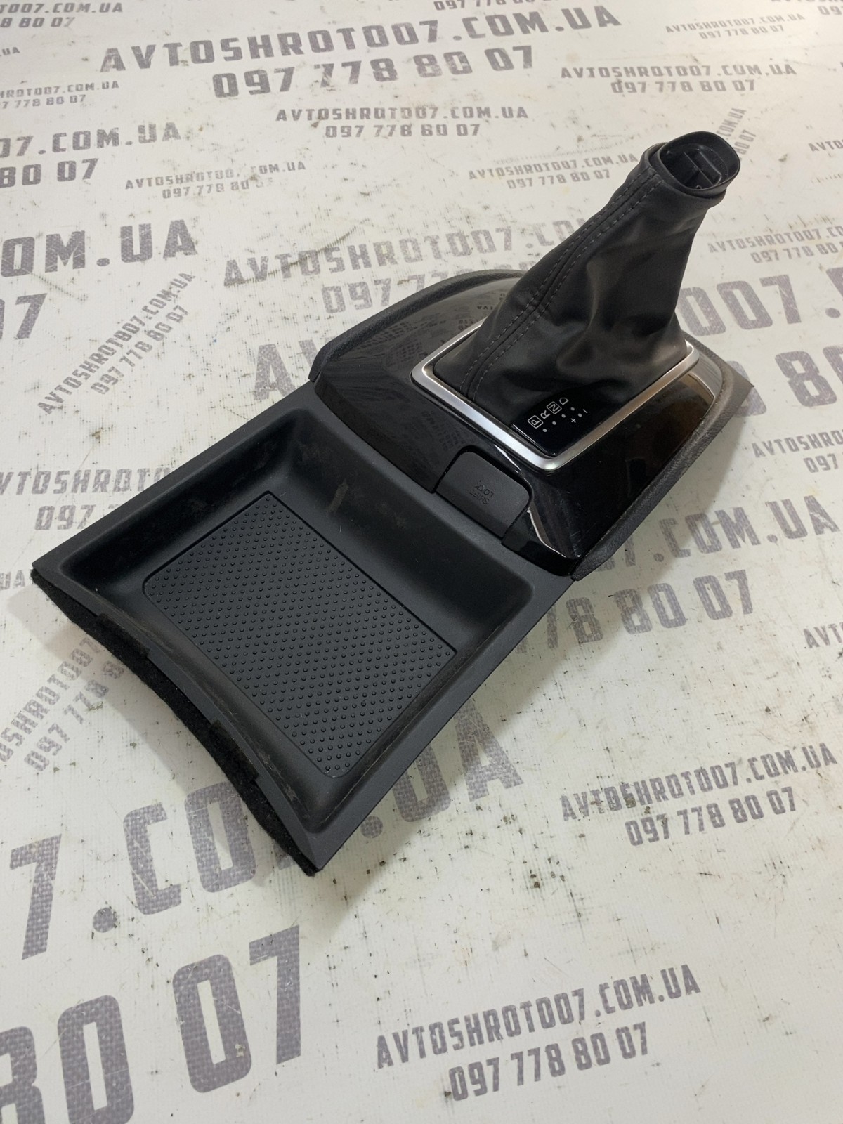 Кожух куліси КПП Nissan Rogue T32 OEM 76L131
