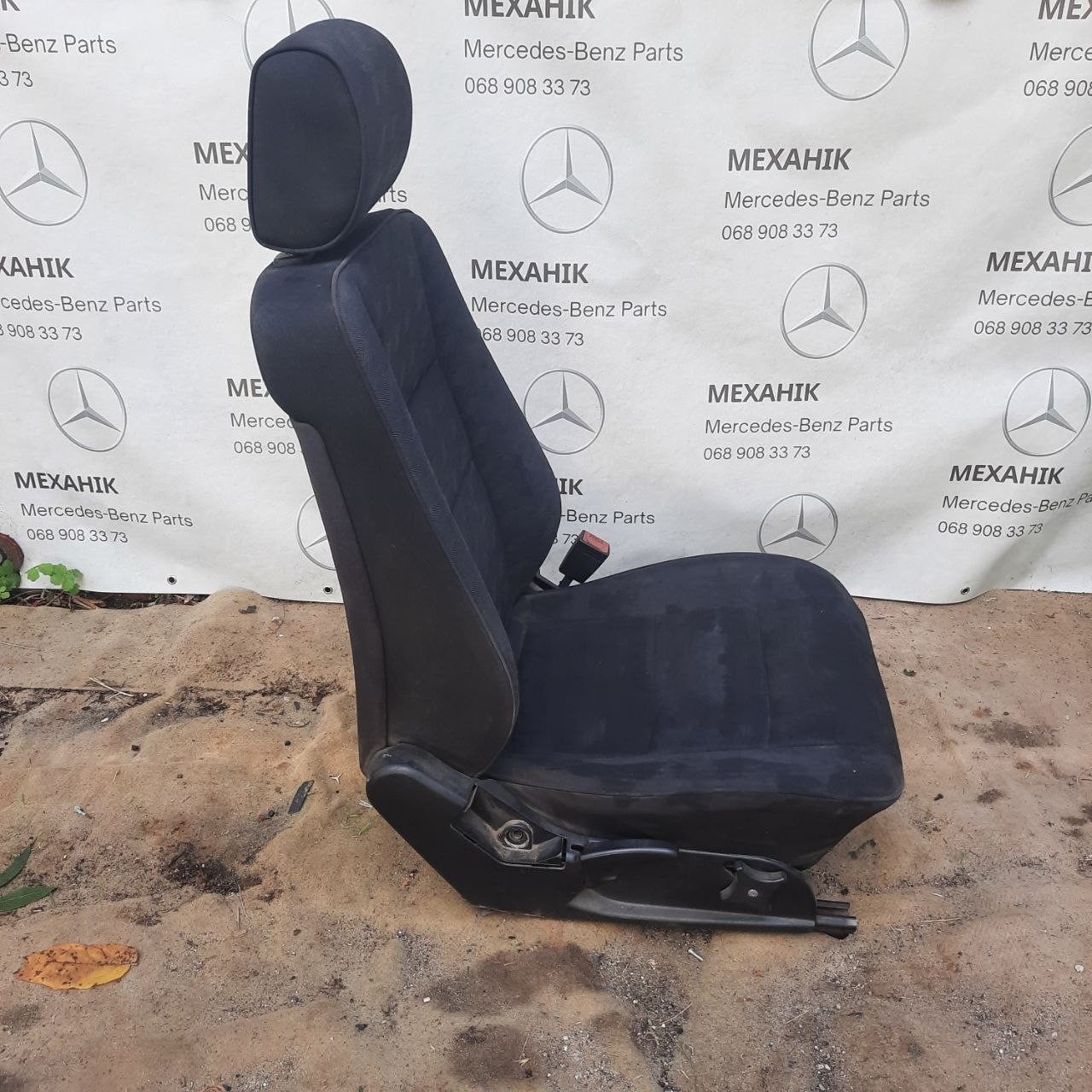 Сидіння передні Mercedes-Benz C-Class W202
