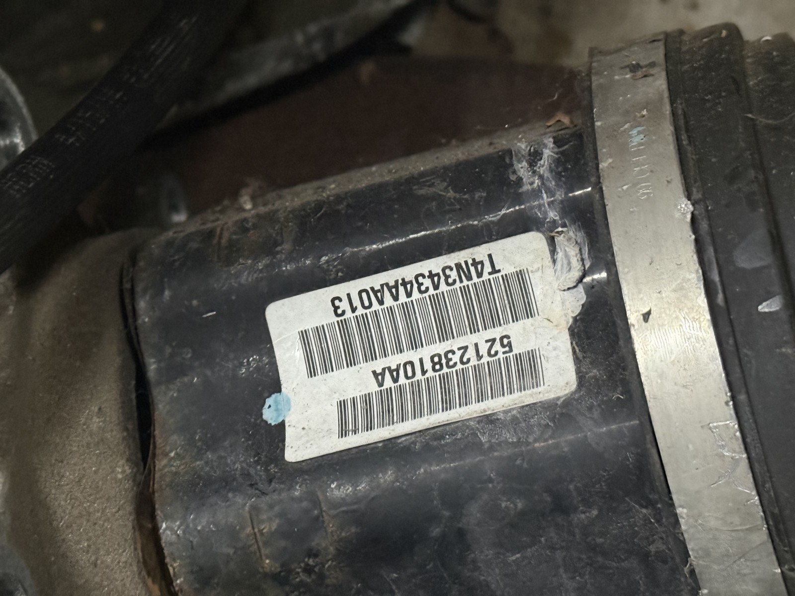 Привід передній Chrysler 200 JS