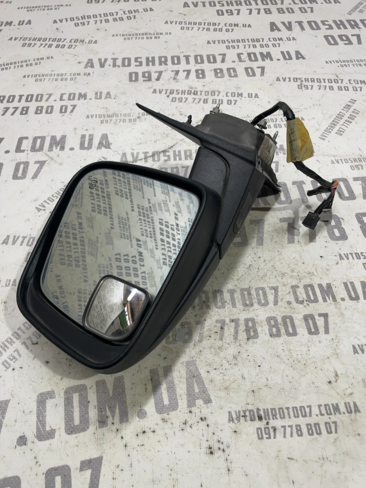 Дзеркало ліве Jeep Grand Cherokee WK2 (10-21) 68236929AA
