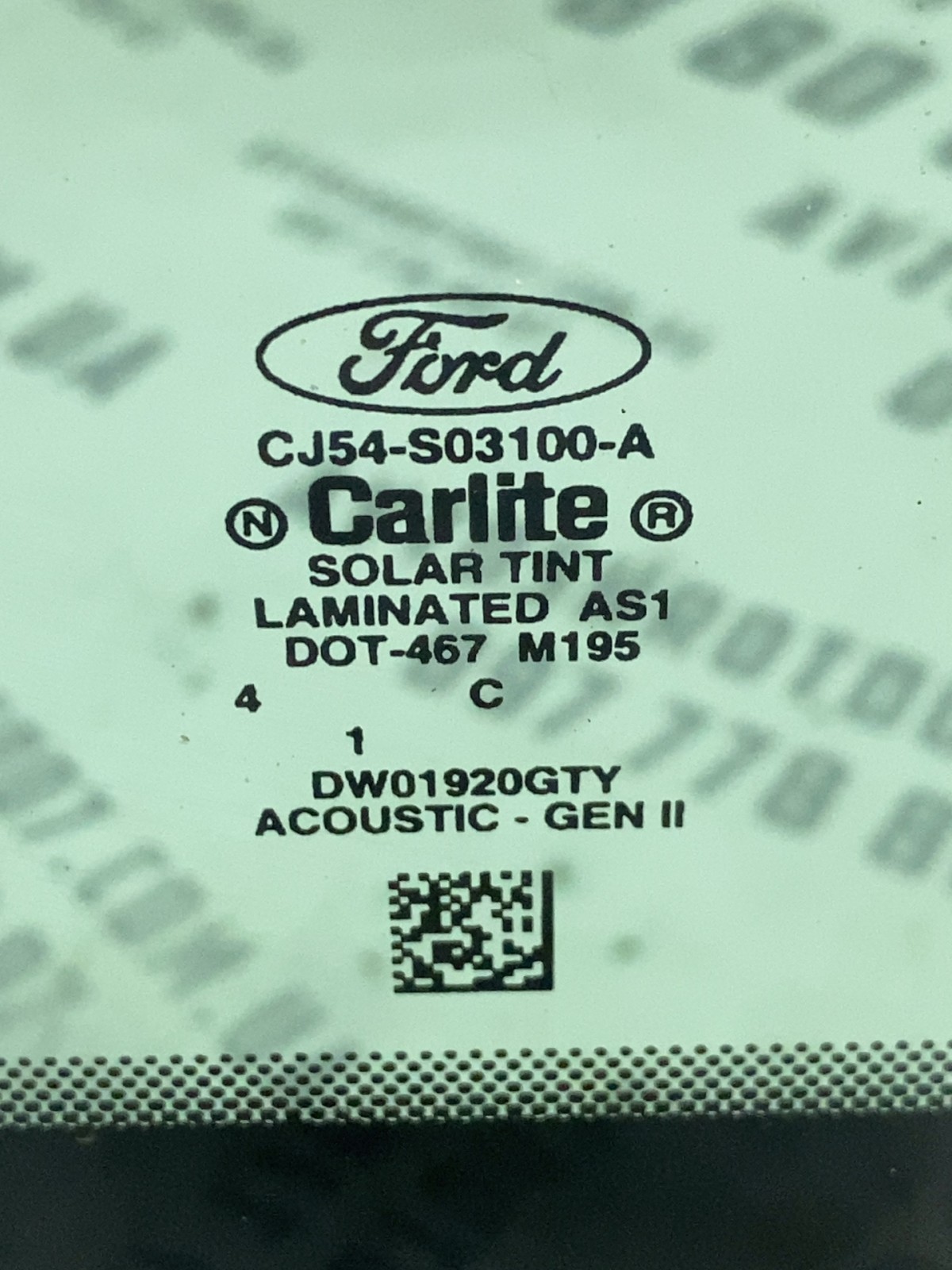 Лобове скло Ford Escape 3 (12-19)