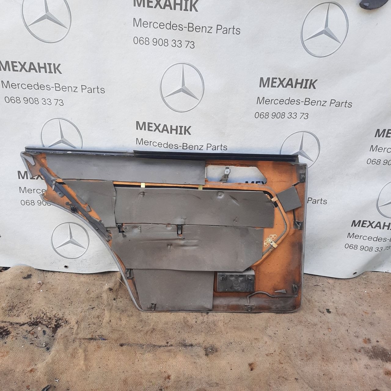 Карта Дверная Mercedes-Benz E-Class W124