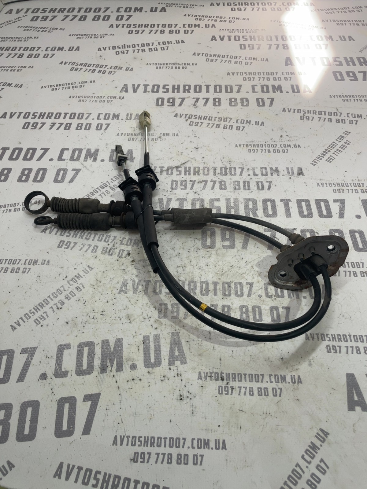 Троси куліси МКПП Hyundai Accent 3 (05-10) 1.5D 437941G000
