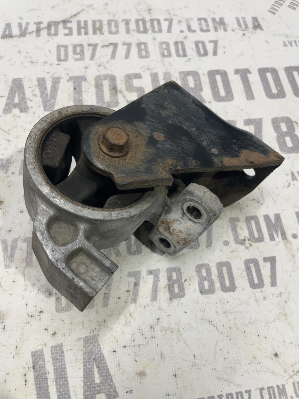 Подушка двигуна нижня Hyundai Accent 3 (05-11) 219151G200