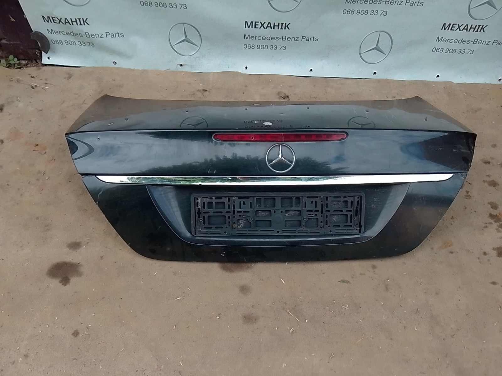 Кришка багажника Mercedes-Benz E-Class w211